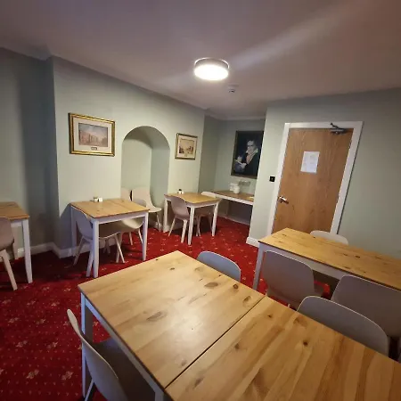 Lyndon בית הארחה *